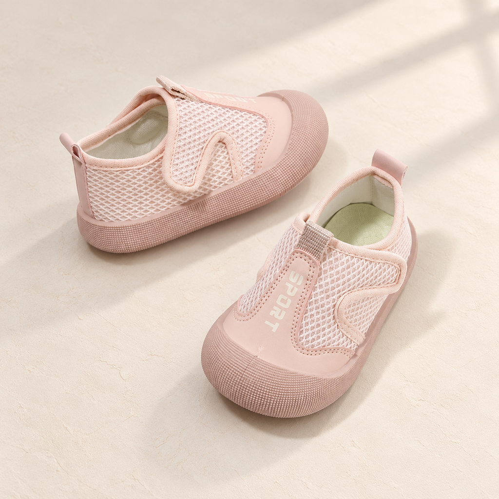 Childrens Breathable Mesh Sports Shoes